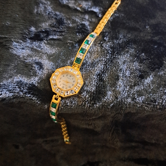 2 beautiful watches - Picture 6 of 7